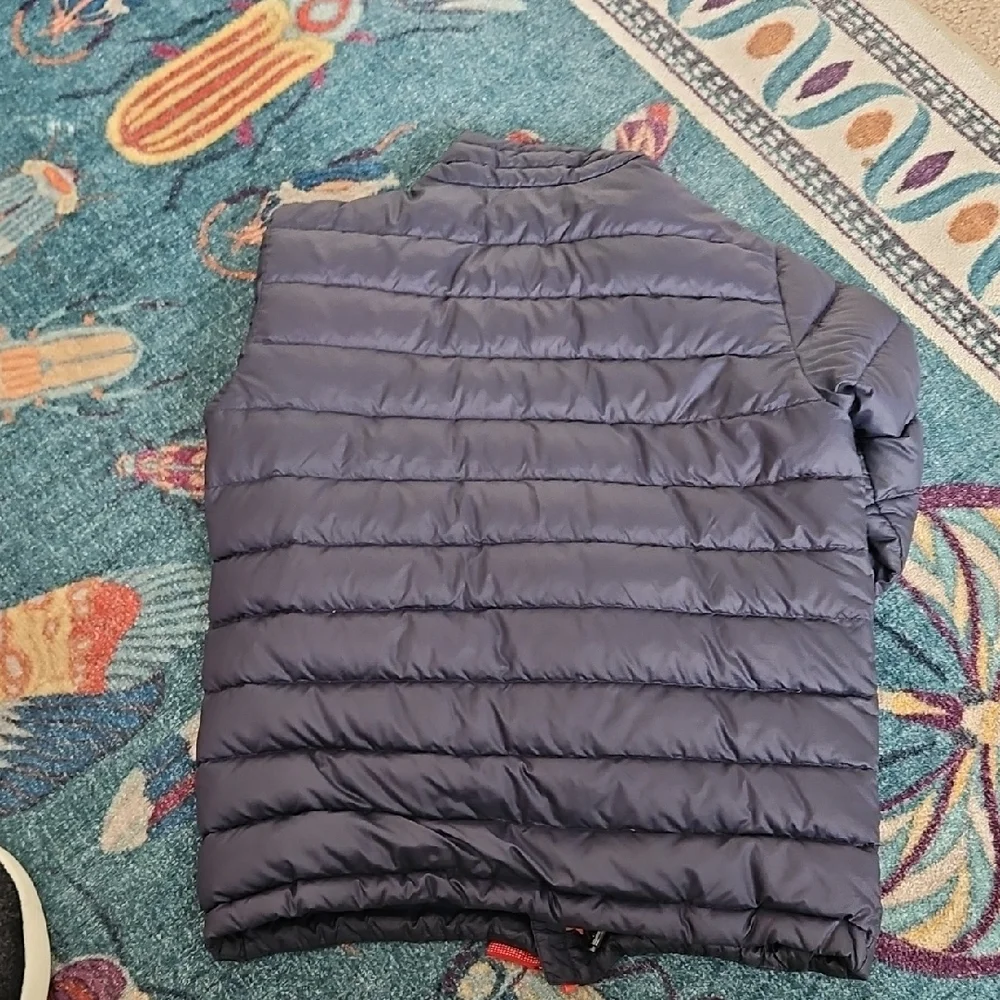 Patagonia Dark Blue Jacket with Red Zippers - Picture 4 of 7